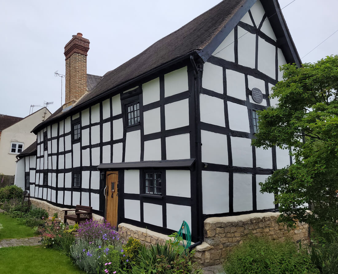 The Almonry restoration in Worcestershire rear view